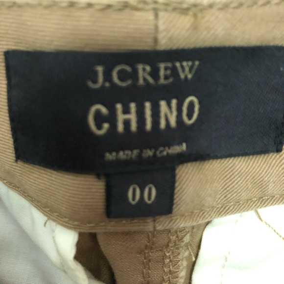 Summer shorts with palm tree embroidery. - Picture 3 of 3